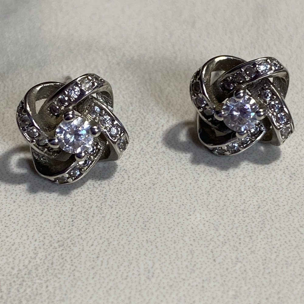 Sterling silver cubic zirconia knot earrings‎ 925